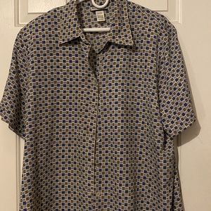 Women’s Notations 100% polyester button down